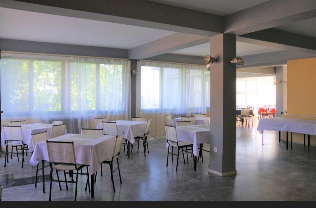 Theoxenia Hotel Andritsaina Exterior photo