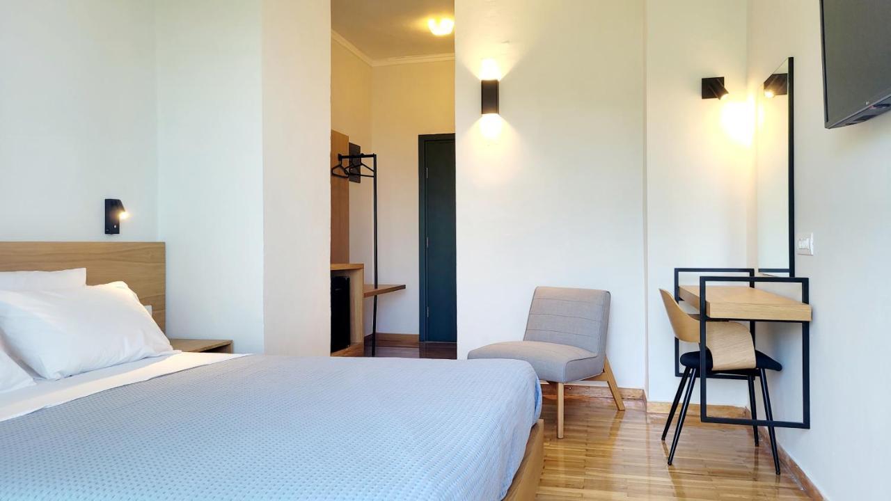 Theoxenia Hotel Andritsaina Exterior photo